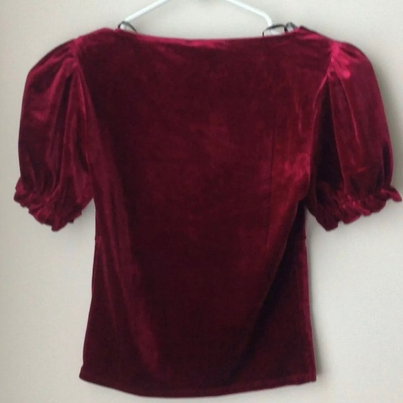 F21 Wine Puff Sleeve Top NEW w Tags No Flaws Sm - Picture 8 of 13